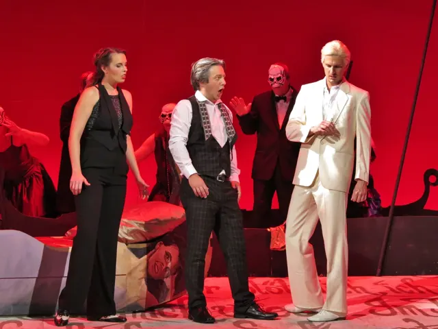 Les contes d’Hoffmann · Schlemihl · 2015